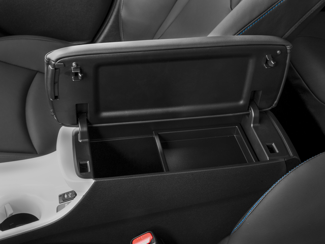 2017 Toyota Prius Three Touring