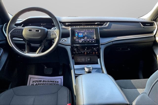 2024 Jeep Grand Cherokee Laredo 4x4