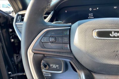 2024 Jeep Grand Cherokee Laredo 4x4