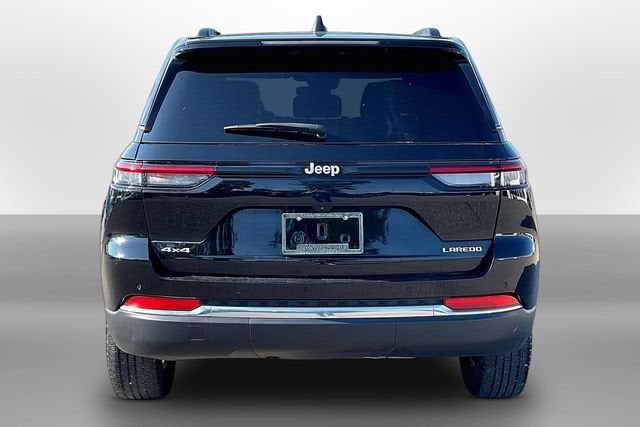2024 Jeep Grand Cherokee Laredo 4x4