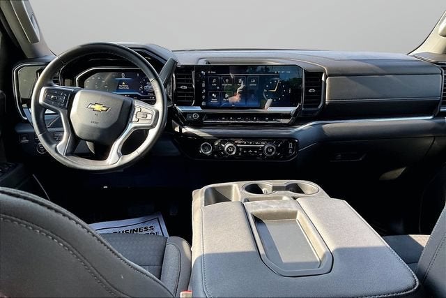 2023 Chevrolet Silverado 1500 LT (2FL)