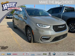 2022 Chrysler Pacifica Hybrid Touring L