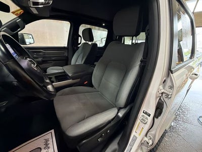 2021 RAM 1500 Big Horn Crew Cab 4x4 5'7" Box