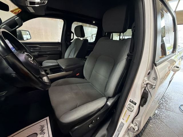 2021 RAM 1500 Big Horn Crew Cab 4x4 5'7" Box