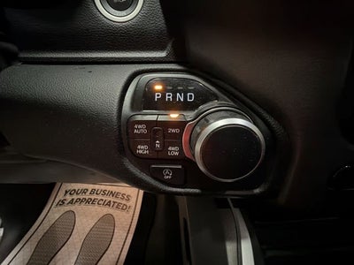 2021 RAM 1500 Big Horn Crew Cab 4x4 5'7" Box