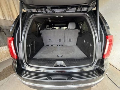 2022 GMC Yukon XL SLT