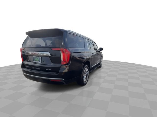 2022 GMC Yukon XL SLT