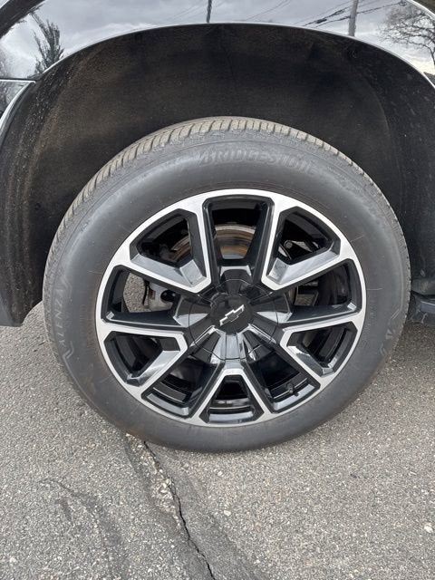 2022 Chevrolet Suburban RST