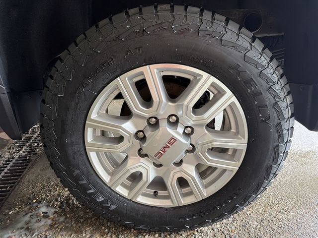 2022 GMC Sierra 2500 HD SLT