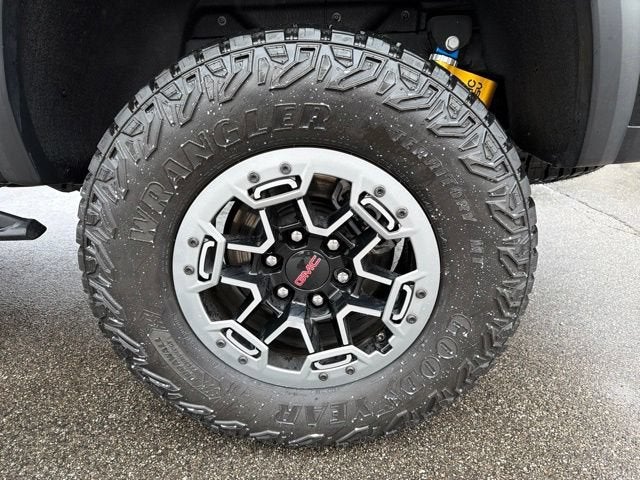 2023 GMC Canyon 4WD AT4X