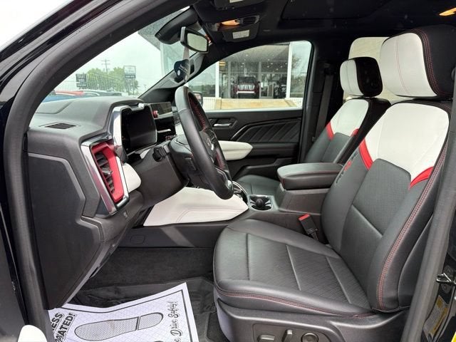 2023 GMC Canyon 4WD AT4X