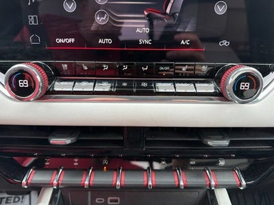 2023 GMC Canyon 4WD AT4X