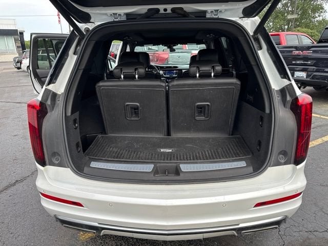 2022 Cadillac XT6 Premium Luxury