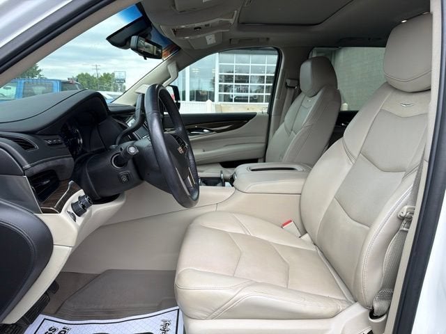 2020 Cadillac Escalade Luxury