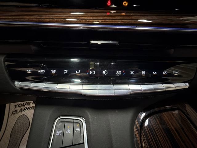 2023 Cadillac Escalade ESV Premium Luxury