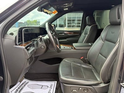 2022 Cadillac Escalade ESV Premium Luxury
