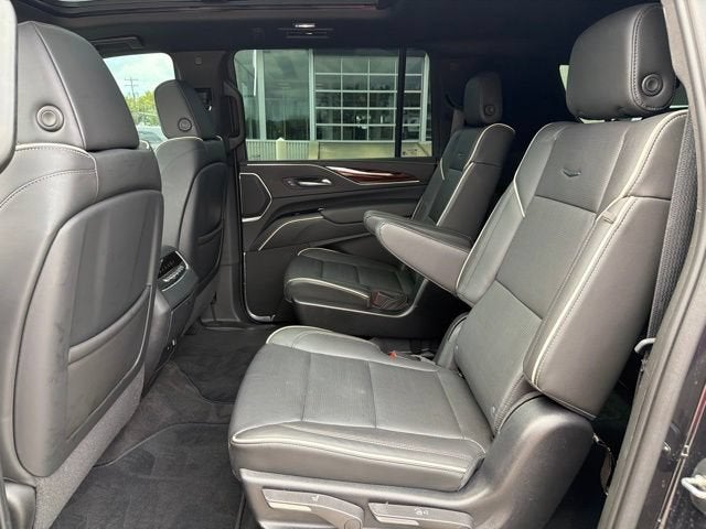 2022 Cadillac Escalade ESV Premium Luxury