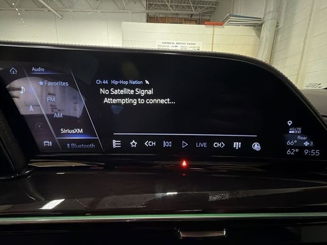 2022 Cadillac Escalade ESV Premium Luxury Platinum