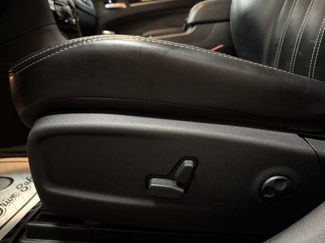 2018 Chrysler 300 300S AWD