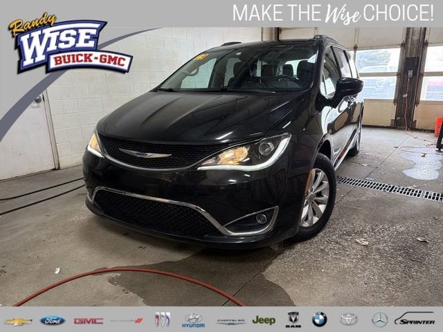 2019 Chrysler Pacifica Touring L