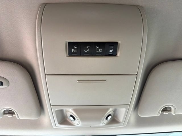 2014 Chrysler Town & Country Touring-L