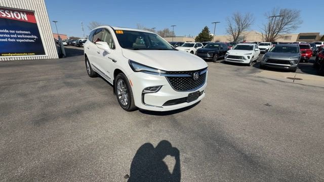 2022 Buick Enclave Avenir