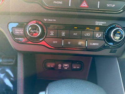 2018 Kia Niro LX