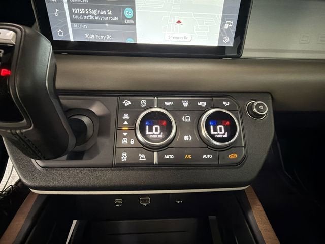 2021 Land Rover Defender 110 X-Dynamic HSE