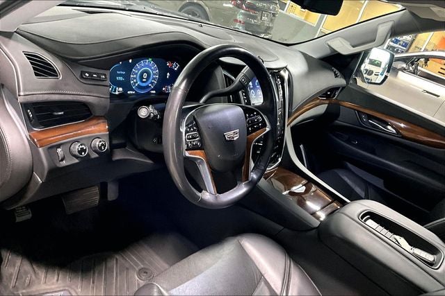 2020 Cadillac Escalade Luxury
