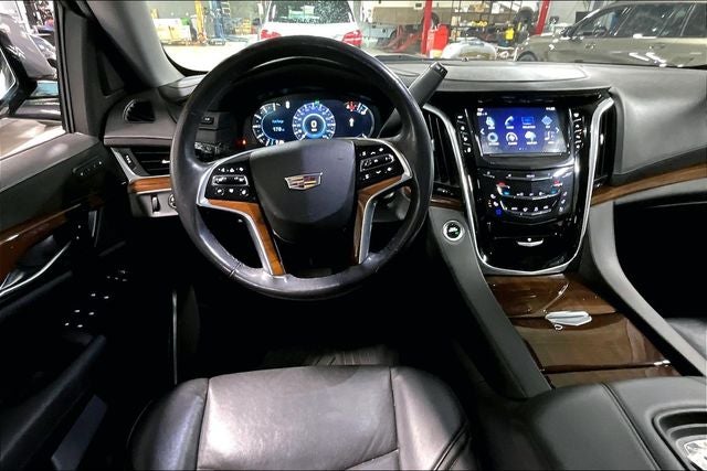 2020 Cadillac Escalade Luxury