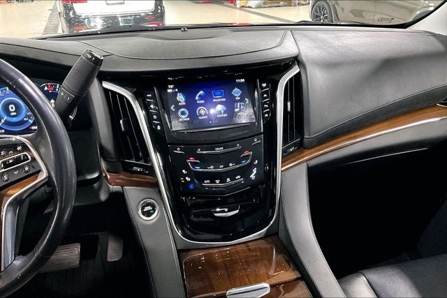 2020 Cadillac Escalade Luxury