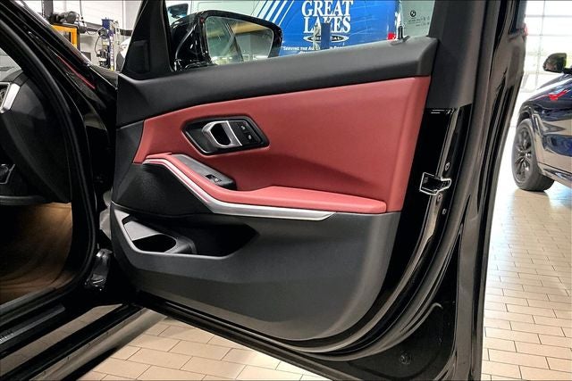 2024 BMW 3 Series 330i xDrive