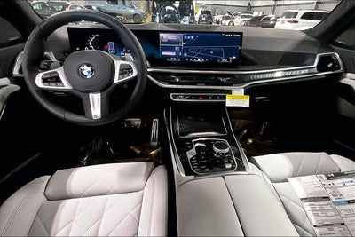 2026 BMW X7 xDrive40i