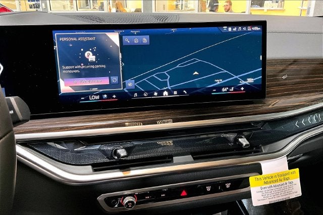 2027 BMW X7 xDrive40i