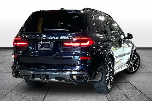 2027 BMW X7 xDrive40i
