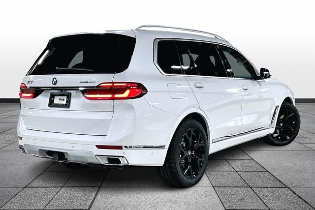 2026 BMW X7 xDrive40i