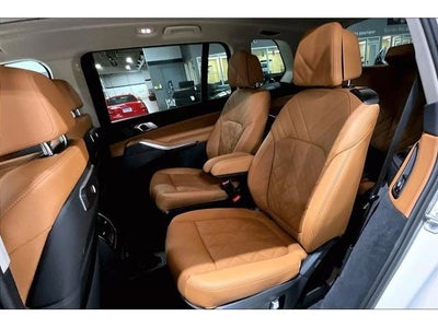 2026 BMW X7 xDrive40i
