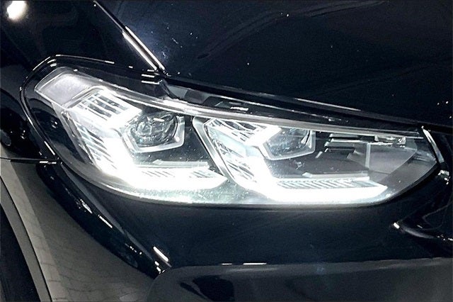 2023 BMW X4 xDrive30i