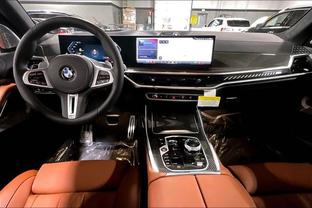 2026 BMW X7 M60i