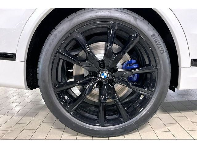 2026 BMW X7 M60i