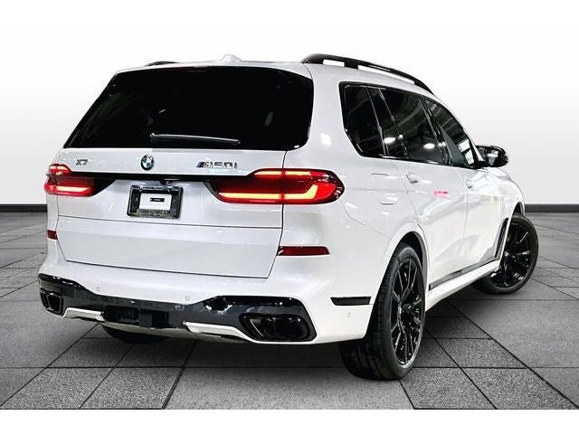 2026 BMW X7 M60i