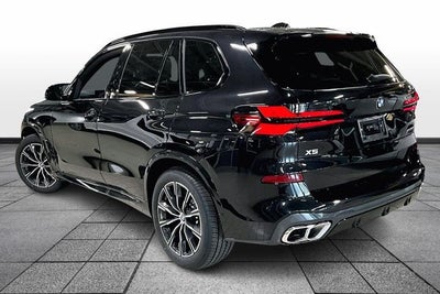 2026 BMW X5 M60i