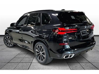 2026 BMW X5 M60i