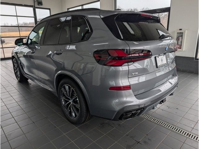 2026 BMW X5 M60i