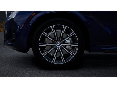 2027 BMW X6 xDrive40i