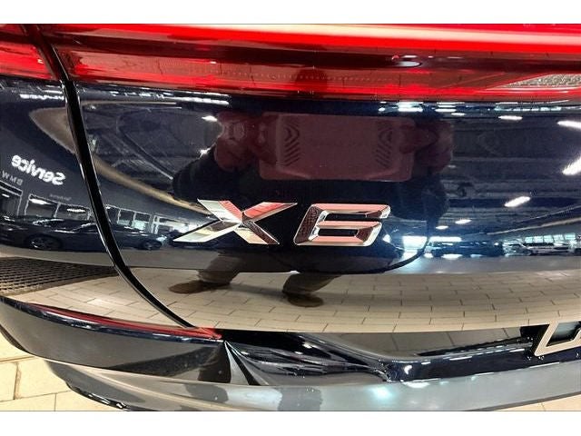 2026 BMW X6 xDrive40i