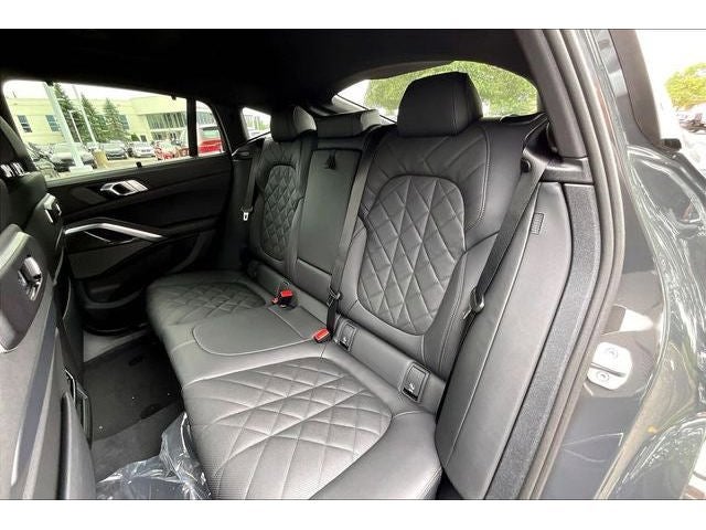 2027 BMW X6 M60i