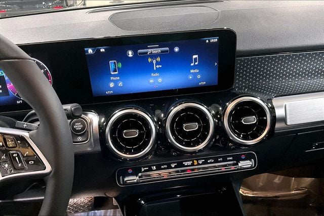 2026 Mercedes-Benz GLB GLB 250 4MATIC®