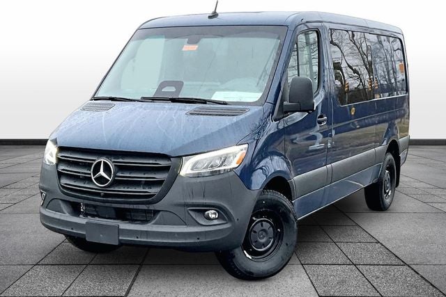 2026 Mercedes-Benz Sprinter 2500 Crew 144 WB