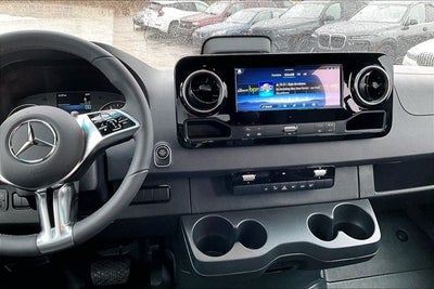 2026 Mercedes-Benz Sprinter 2500 Crew 144 WB